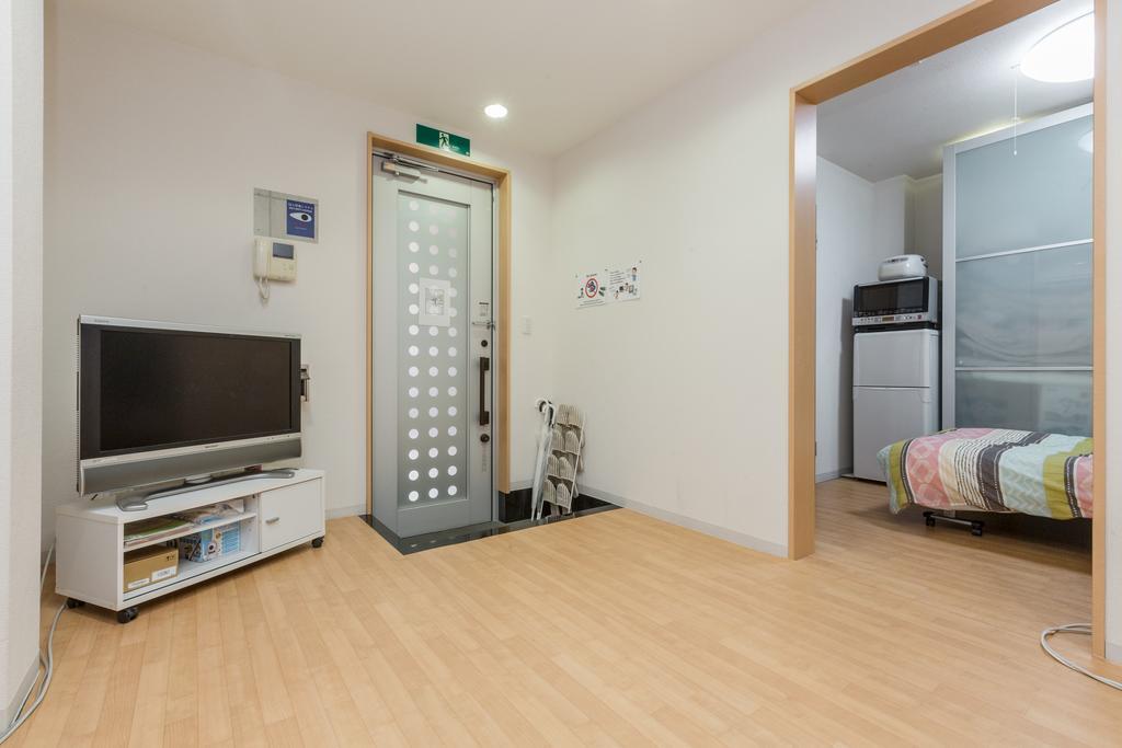 דירות אוסקה Awaza House 1 מראה חיצוני תמונה
